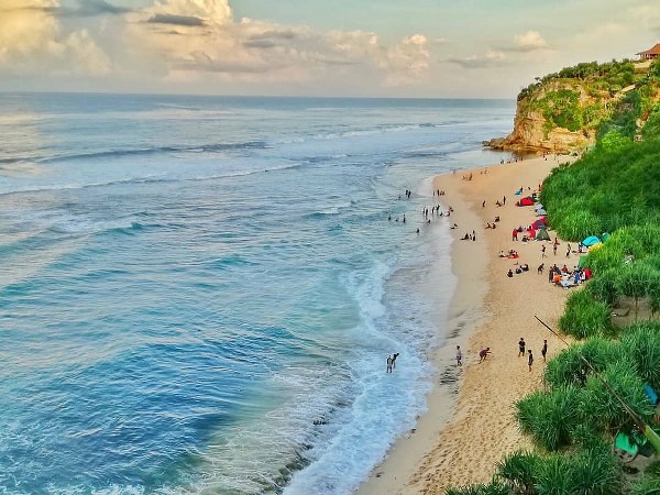 Pantai Sanglen