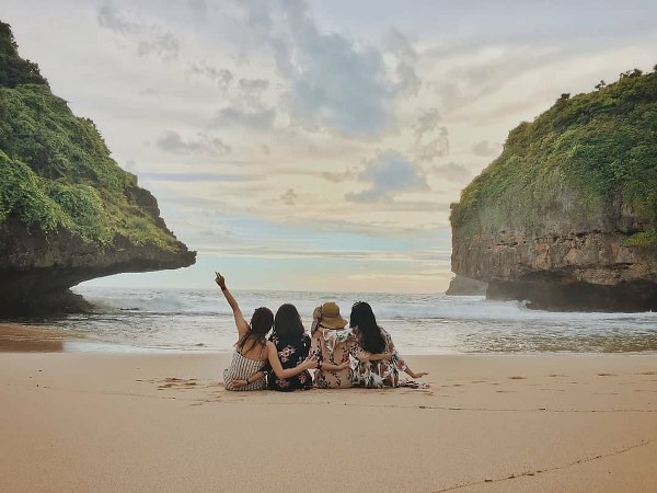 Pantai Sedahan