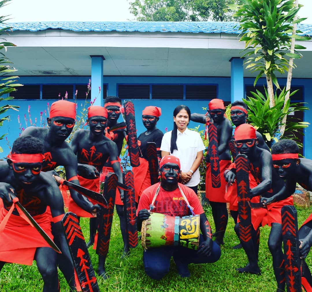 Sejarah Tari Cakalele Tarian Perang Yang Unik Dari Tanah Maluku