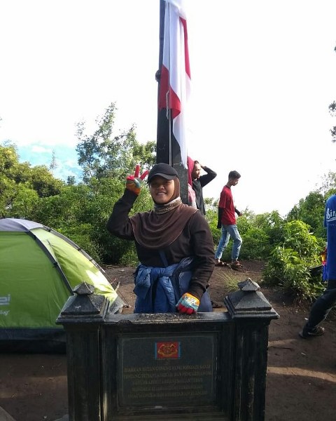 Puncak Basundara 2045 mdpl Gunung Panderman