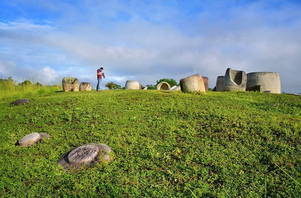 Situs Megaltikum di Taman Nasional Lore Lindu