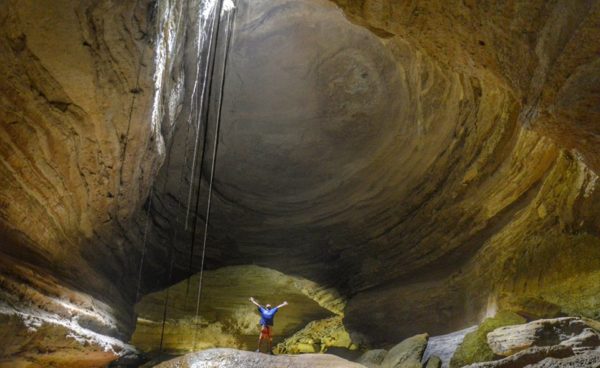 Goa Sinjang Lawang, Tempat Wisata di Pangandaran