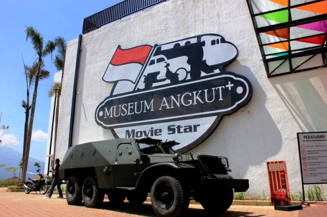 Harga Tiket Museum Angkut Malang