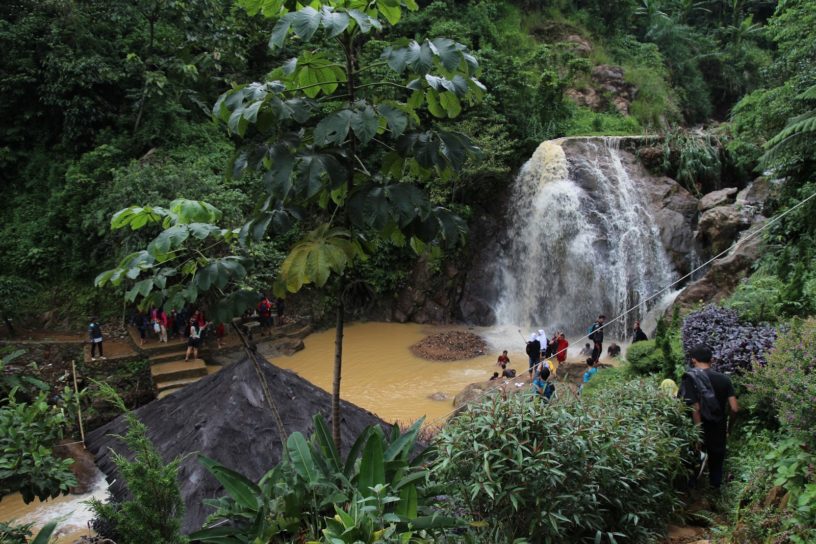 lokasi curug cakrawardana