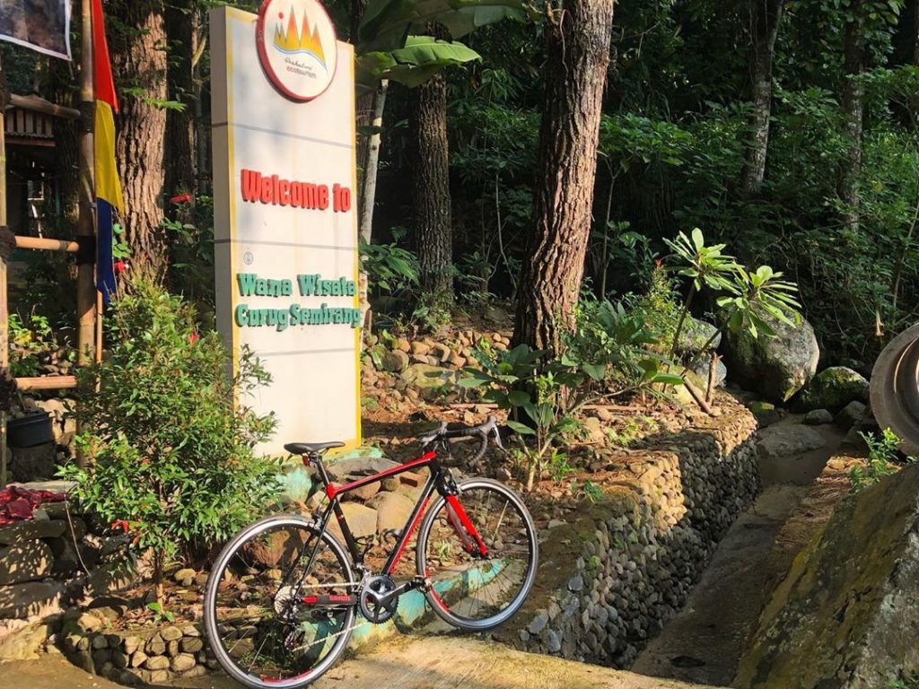 Rute ke Air Terjun Semirang