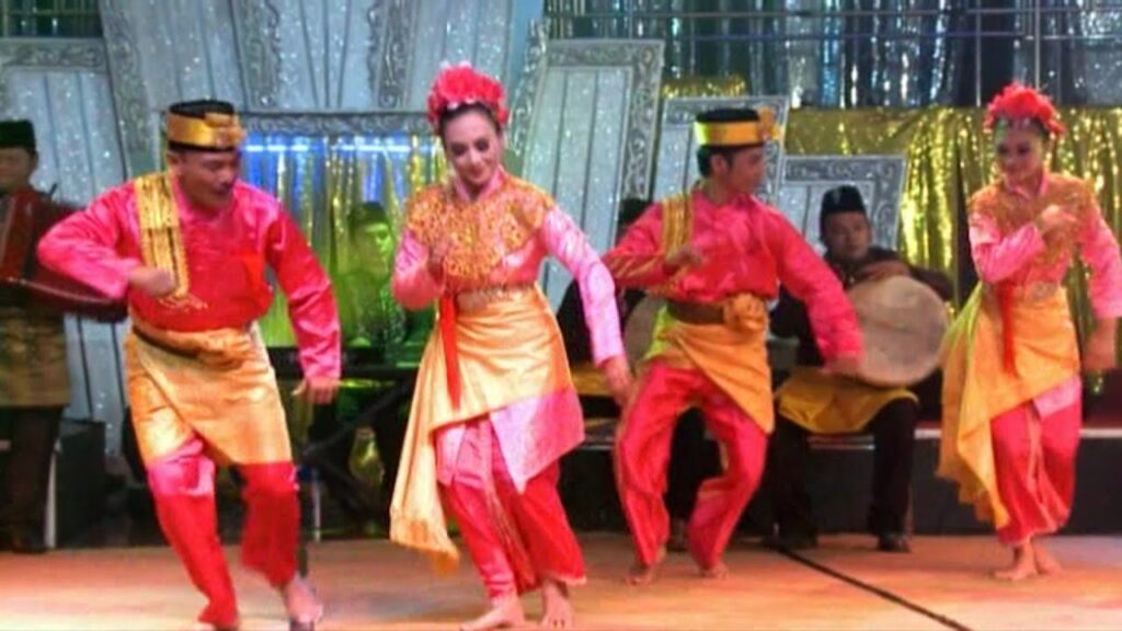 Sejarah Tari Serampang Dua Belas