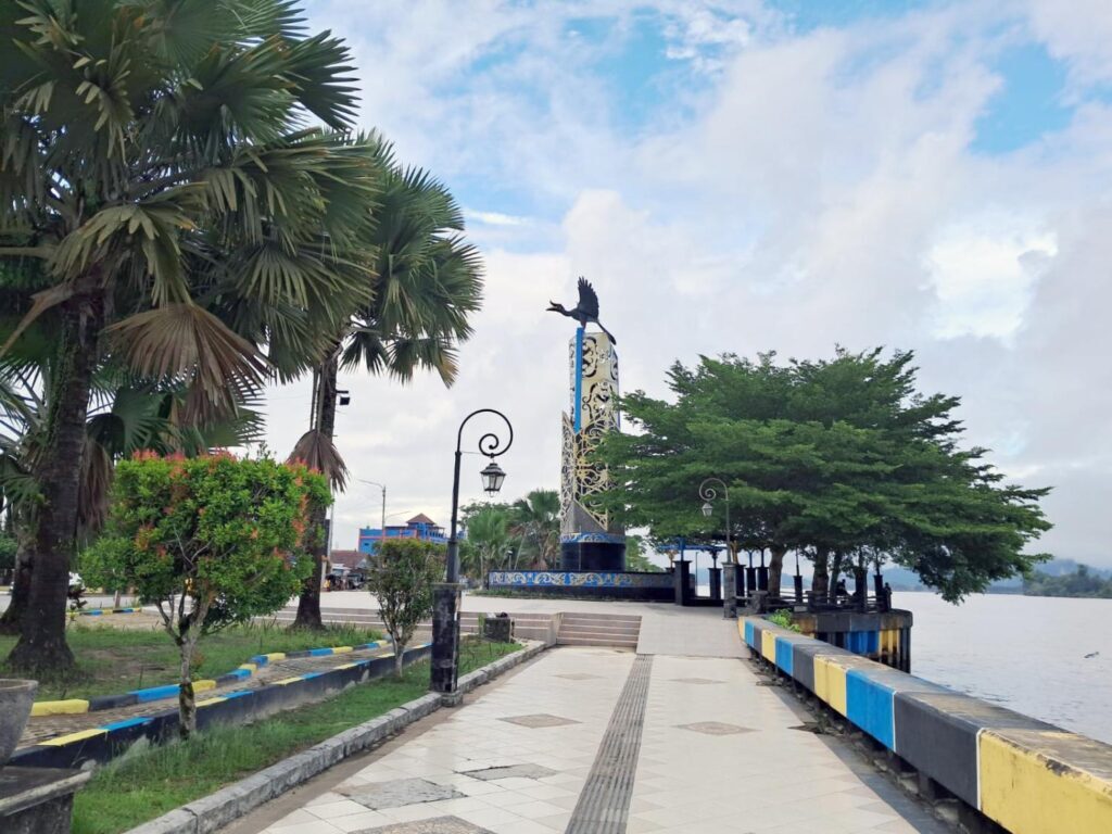 Taman Tepian Tanjung Selor