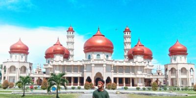 Masjid Agung Baitul Makmur, Tempat wisata di Meulaboh Aceh Barat