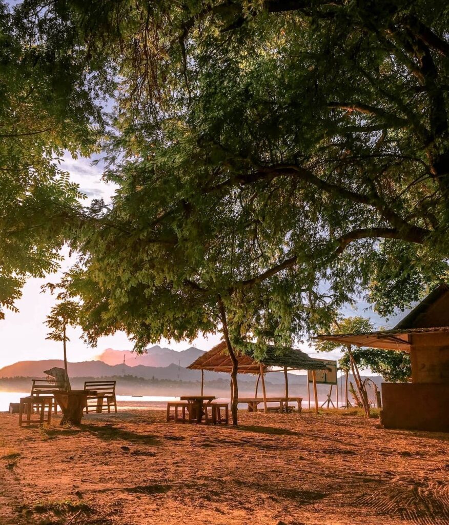 Pantai Sire Lombok