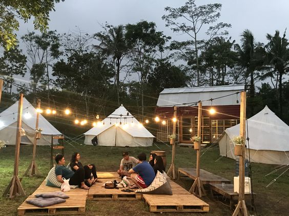 Suasana Glamping Indekostour