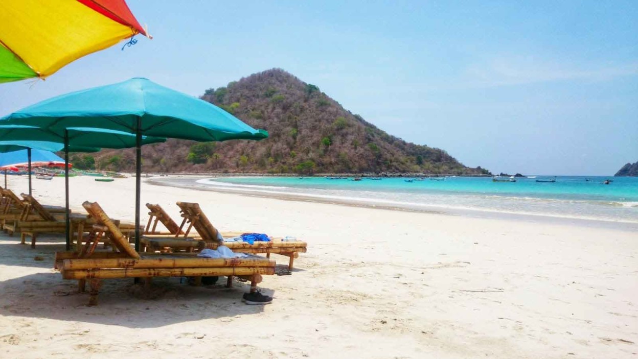 Pantai Selong Belanak, Tempat Wisata di Praya Kabupaten Lombok Tengah