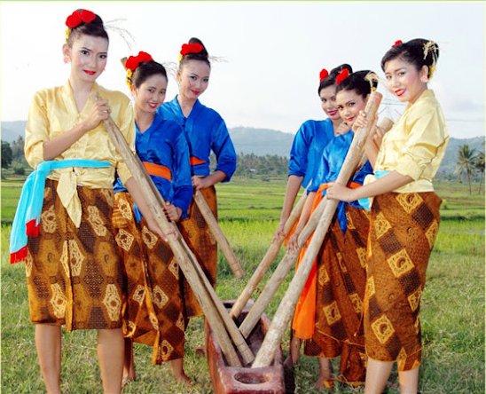 Tari Bendrong Lesung - Tari Adat Tradisional Dari Banten