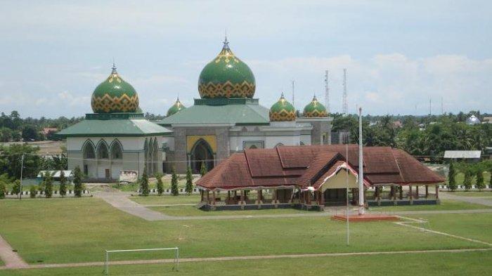 Masjid Raya di Kota Belopa kabupaten Luwu