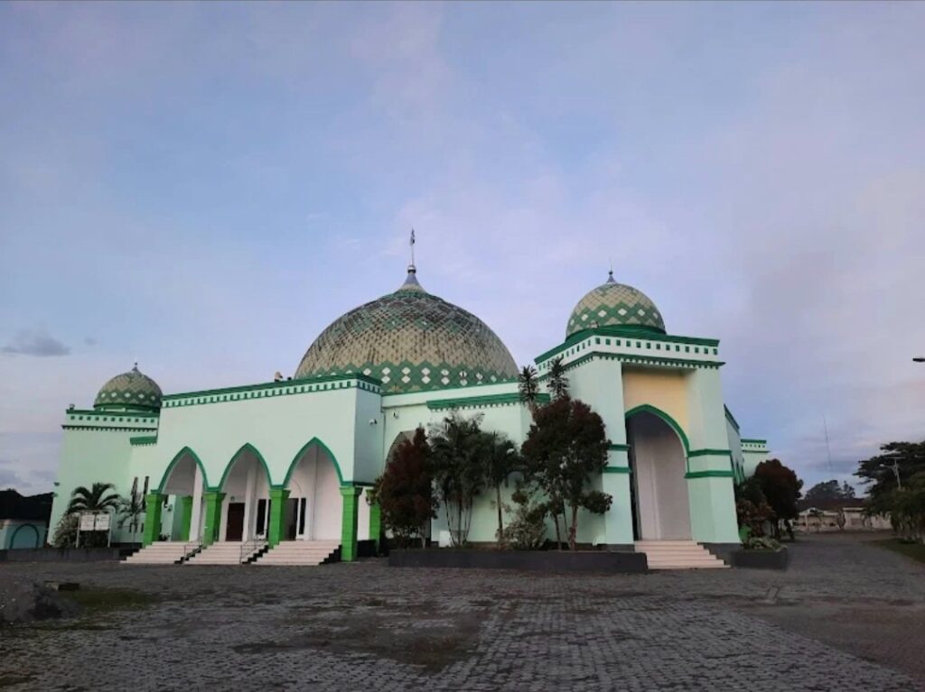 Masjid Agung Ibnu Abdullah Masohi