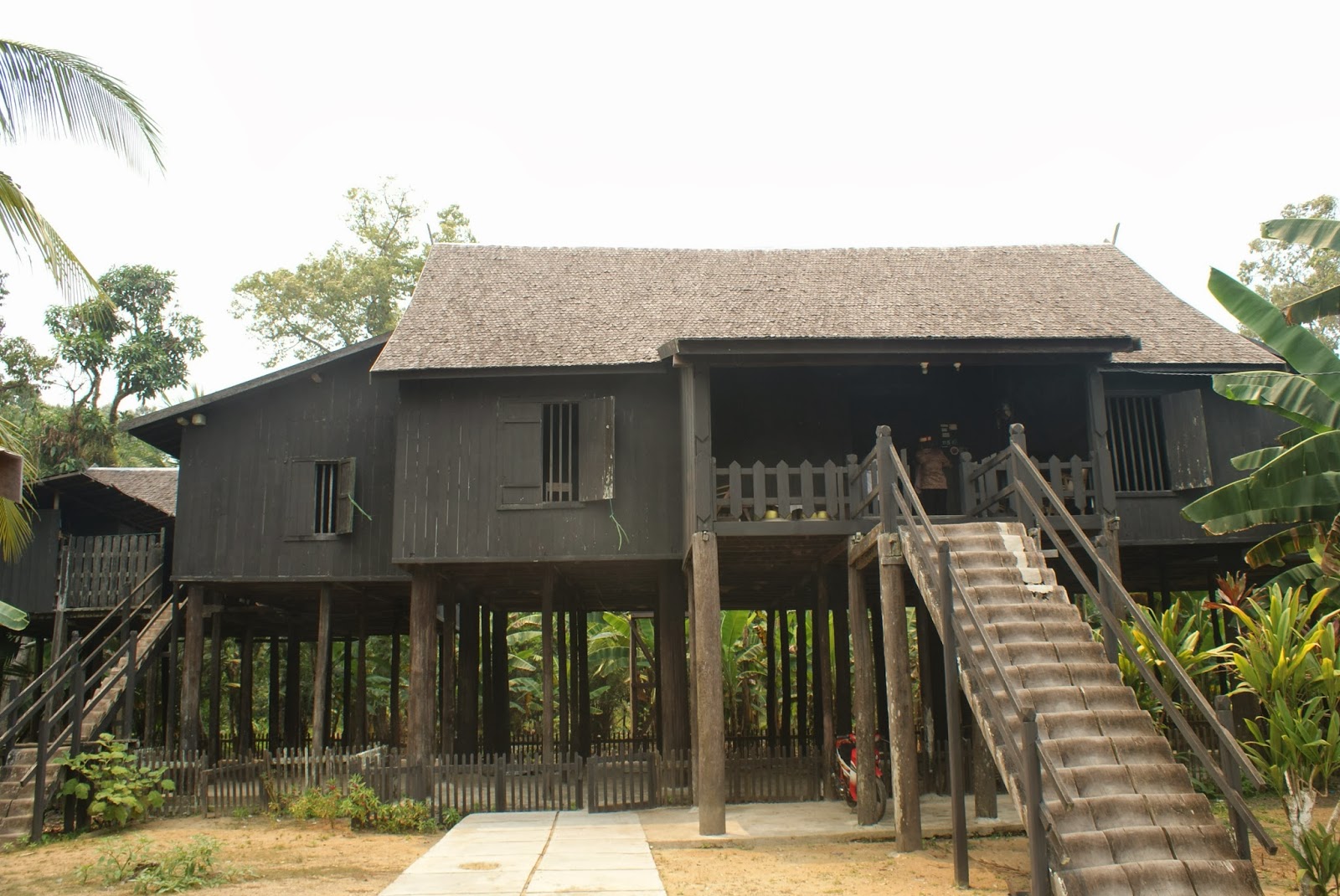 Rumah Betang Buntoi Khas Pulang Pisau. Foto: kebudayaan.kemdikbud.go.id