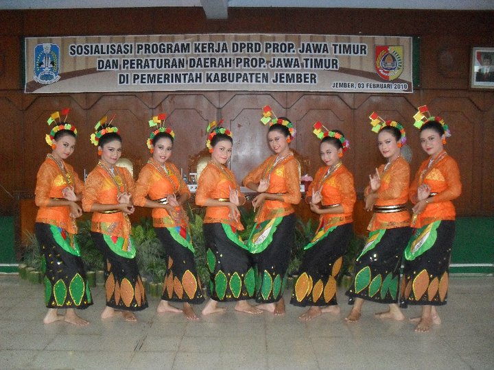 Makna dan Sejarah Tari Lahbako