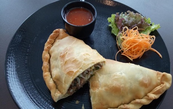 6 Kuliner dan Makanan Khas Sinjai, Sulawesi Selatan