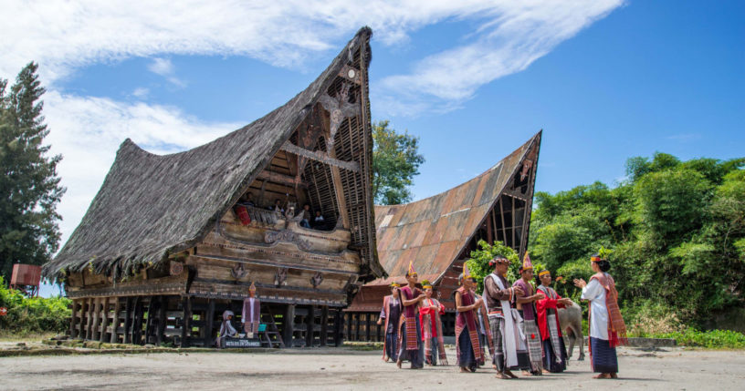 Tari Tor Tor, Tarian adat dari Sumatera Utara