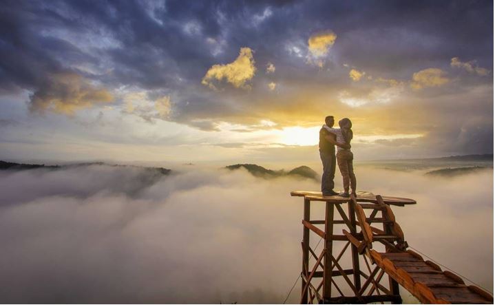 Nikmati Sunrise di Bukit Panguk Kediwung 1