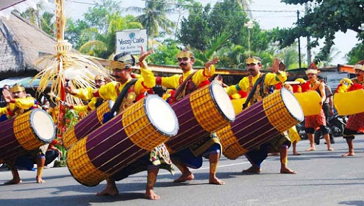 Asal Usul Dan Sejarah Tari Oncer Nusa Tenggara Barat Sering Jalan