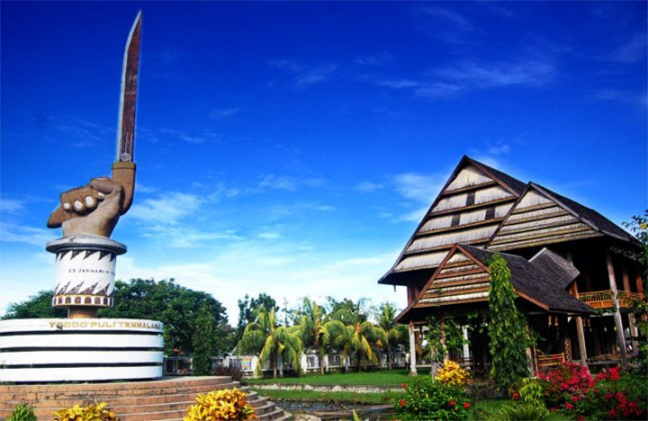 Istana Kedatuan Luwu, Tempat wisata di Kota Palopo