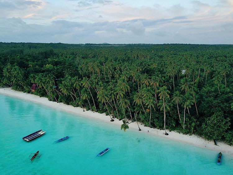 6 Tempat Wisata Di Kota Tual, Kepulauan Kei - Sering Jalan