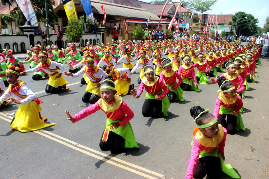 Tari Aplang