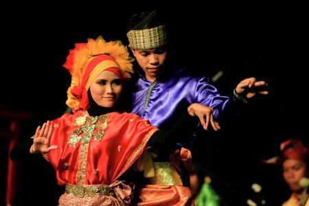 Sejarah Tari Batu Nganga