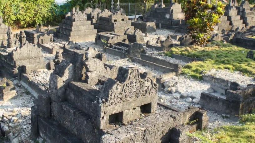 Makam raja kota Banggae