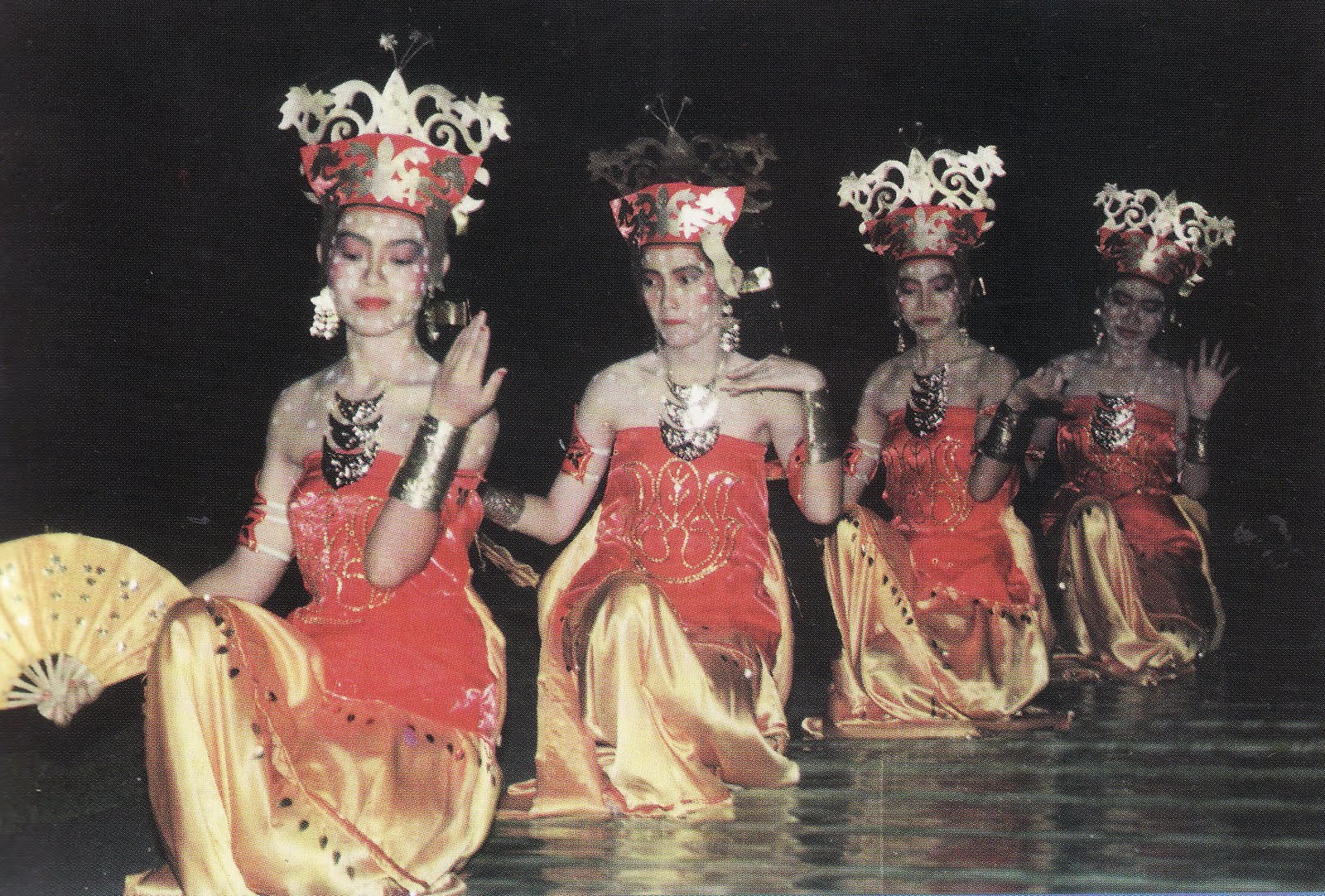 Tari Mance, Tari Adat Tradisional Kalimantan Utara