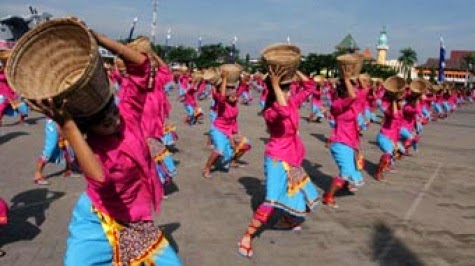 Asal Usul Dan Sejarah Tari Boran - Sering Jalan