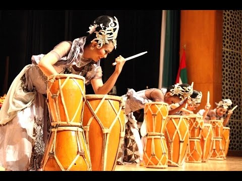 Sejarah Tari Rampak Kendang, Tarian Khas Sunda - Sering Jalan