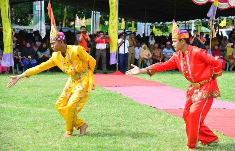 6 Tari Adat Tradisional dari Gorontalo Sering Jalan