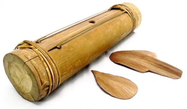 Salude Alat Musik Tradisional Dari sulawesi