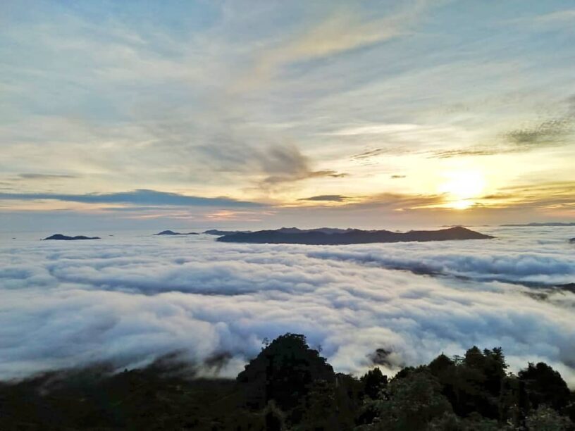 lautan awan di Bukit tempurung