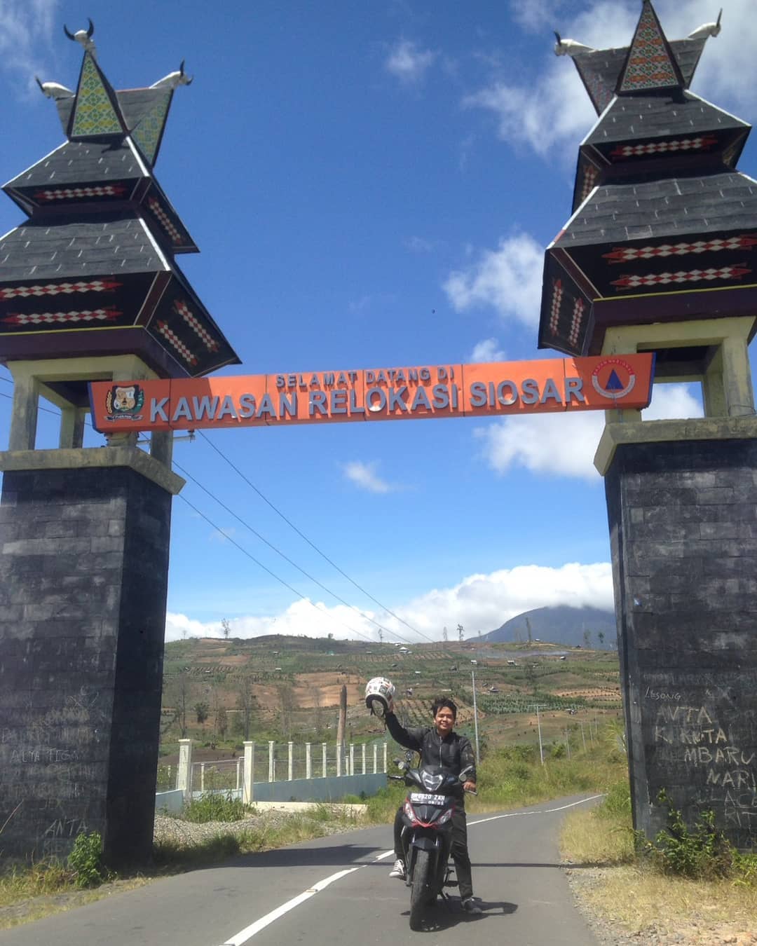 Harga Tiket Puncak Siosar Dan Beragam Wahana Wisatanya Sering Jalan