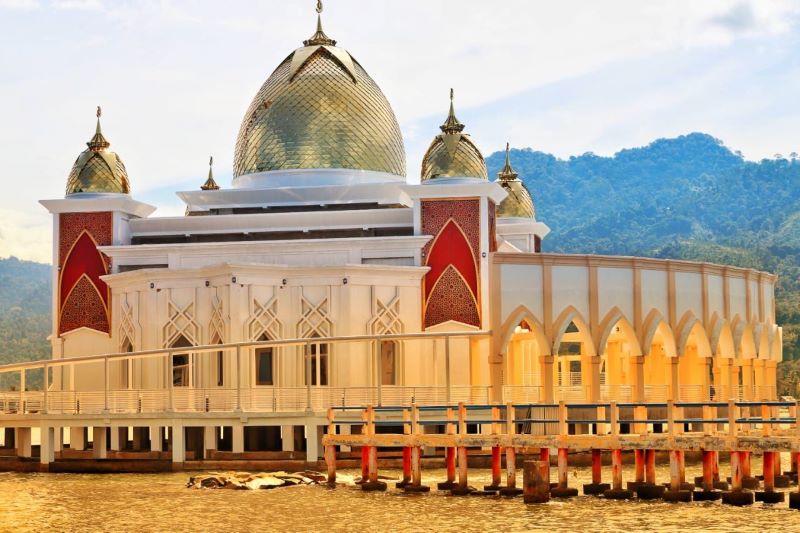 Masjid Terapung Samudra Ilahi