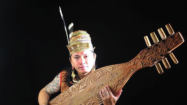 Musik Sampek Sampe Alat Musik Tradisional Suku Dayak