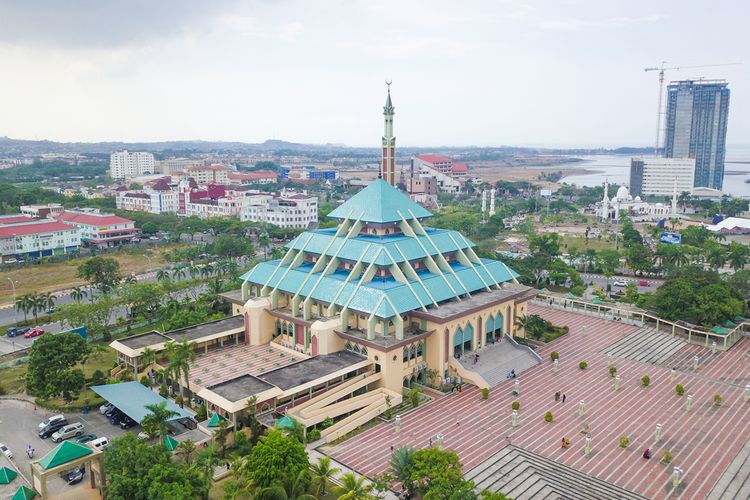 Kemegahan Masjid Raya Batam
