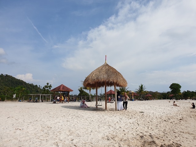 Pantai Viovio Batam