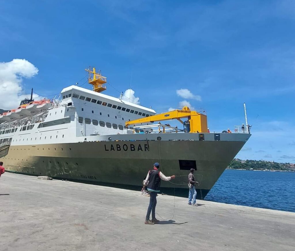 Harga Tiket kapal pelni labobar