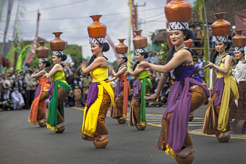 Tari Buyung dari Kuningan
