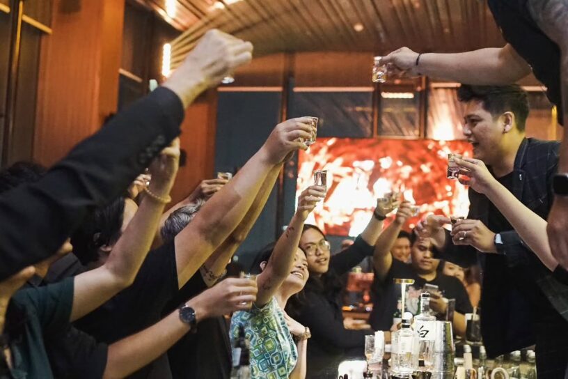 Bar di Surabaya Buat Tempat Nongkrong