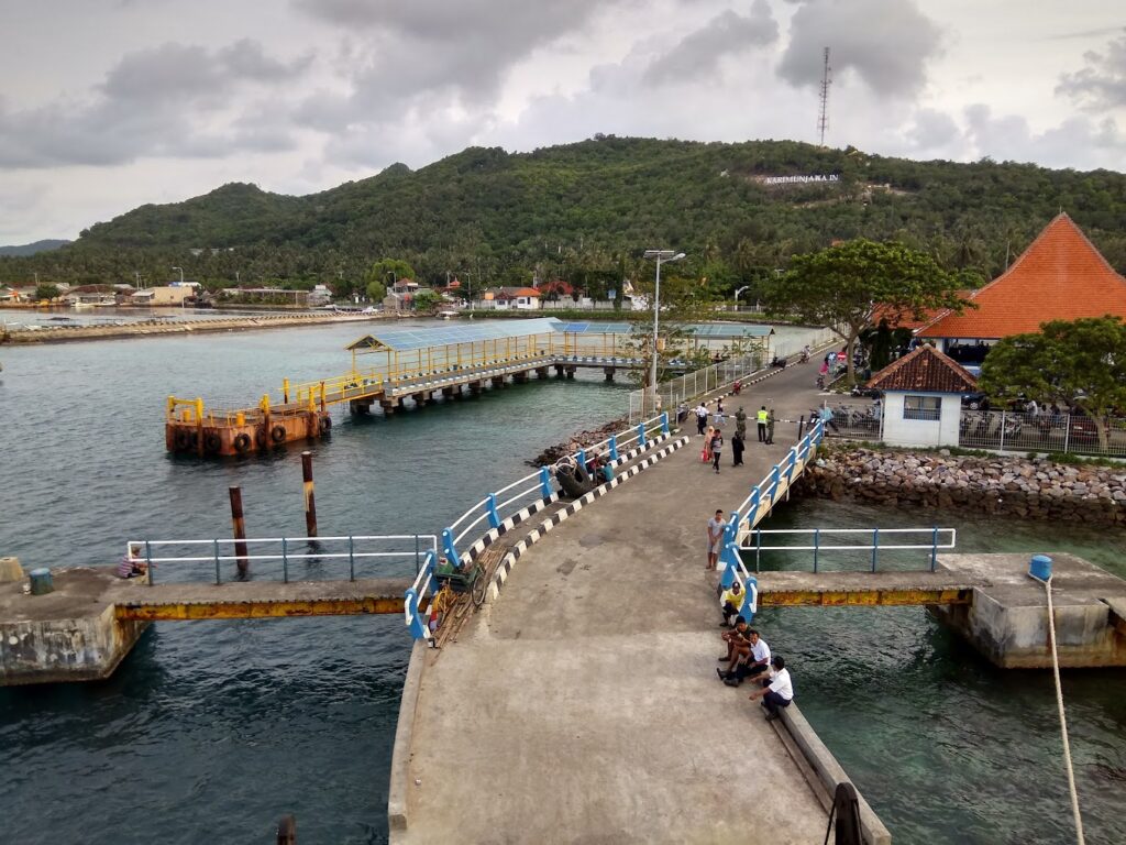 Pelabuhan Karimunjawa