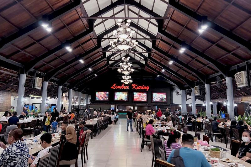 Tempat Bukber di Medan Buat Rombongan - Photo by Vacation Indonesia