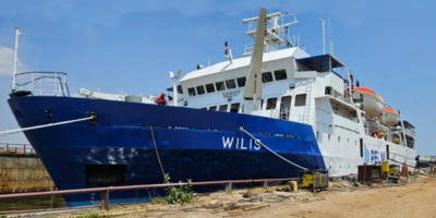 Kapal Pelni KM Wilis