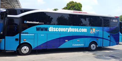 Memilih Sewa Bus