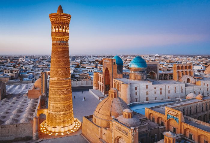 Keindahan Arsitektur Kalyan Minaret dan Mosque Uzbekistan - Photo by Tours to Uzbekistan With Shania Travel