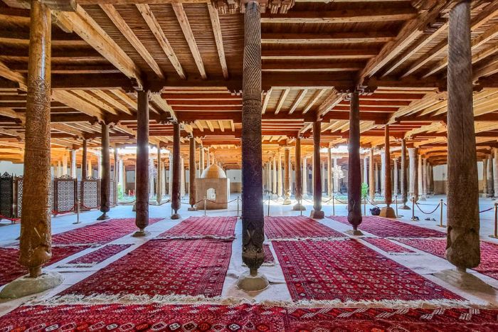 Masjid Kayu Juma Mosque di Khiva Uzbekistan - Photo by Advantour