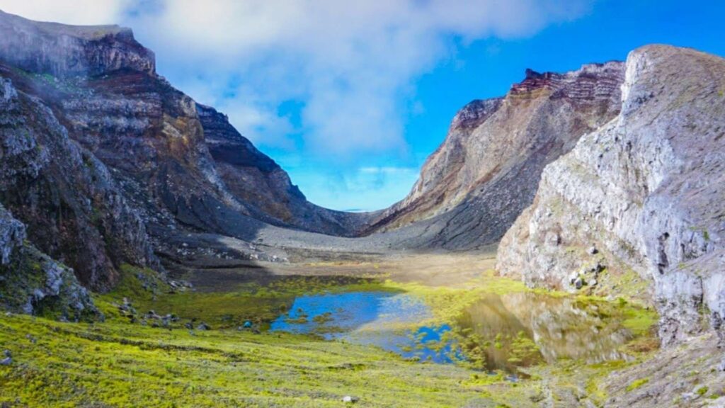 Gunung Gamkonora